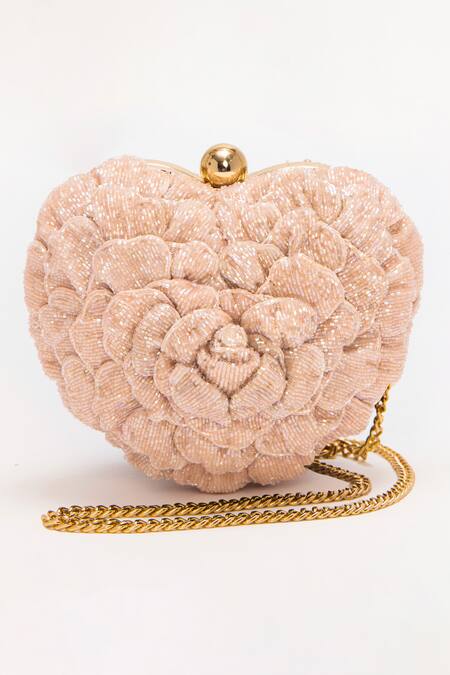 Buy_Doux Amour_Pink Japanese Bugle Beads Isa Heart Clutch Bag _Online_at_Aza_Fashions