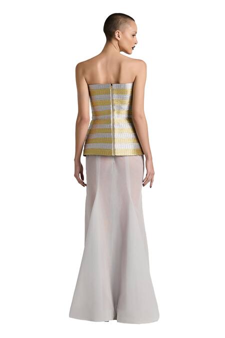 Akhl Gold Yarn (30% Fibre 70% Polyester) Hand Corset And Skirt Set at Aza Fashions Akhl_Gold Yarn (30% Fibre 70% Polyester) Hand Corset And Skirt Set _at_Aza_Fashions