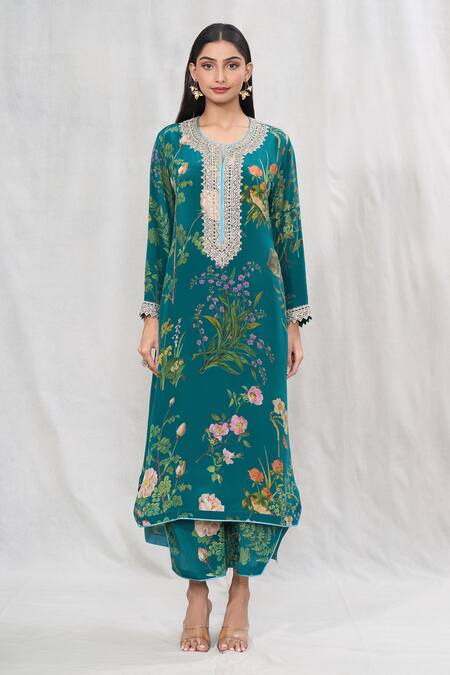 Anushree Reddy_Emerald Green Cotton Embroidery Split V-neck Flower Print Kurta And Pant Set _Online_at_Aza_Fashions