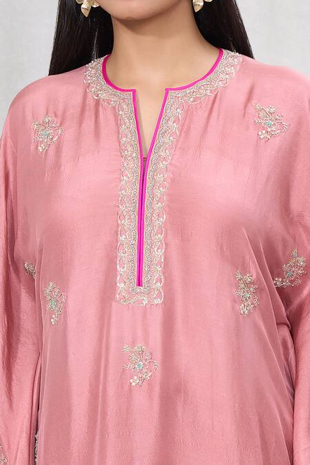 Anushree Reddy_Pink Silk Embroidery Keyhole Neck Floral Butti Kaftan With Pant _at_Aza_Fashions