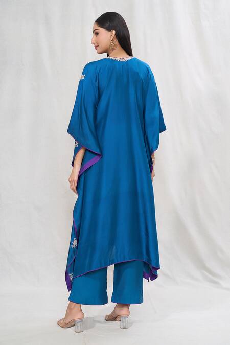 Anushree Reddy Flower Embroidered Kaftan With Pant 