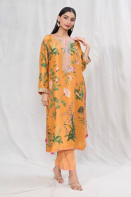 Buy_Anushree Reddy_Orange Silk Embroidery Split V-neck Flower Print Kurta And Pant Set _Online_at_Aza_Fashions