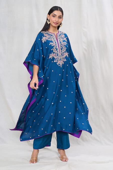 Anushree Reddy_Blue Dupion Silk Embroidered Floral Notched Kaftan And Pant Set  _at_Aza_Fashions