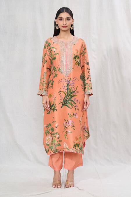 Anushree Reddy_Peach Silk Lace Split V-neck Blossom Print Kurta And Pant Set _Online_at_Aza_Fashions