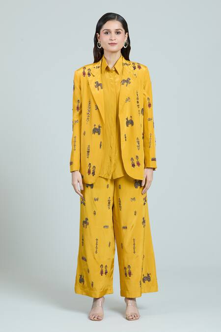 Buy_Rajat K Tangri_Yellow Crepe, Silk Embroidery Collared Mughal Hand Pant Suit Set 