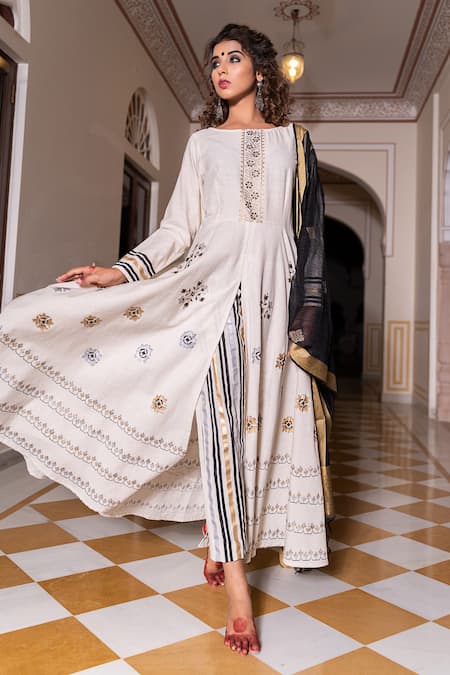 Shop The Home Affair Black Cotton Embroidery Round Neck Floral Morrocan Print Slit Anrakali Pant Set Online at Aza Fashions Shop_The Home Affair_Black Cotton Embroidery Round Neck Floral Morrocan Print Slit Anrakali Pant Set _Online_at_Aza_Fashions