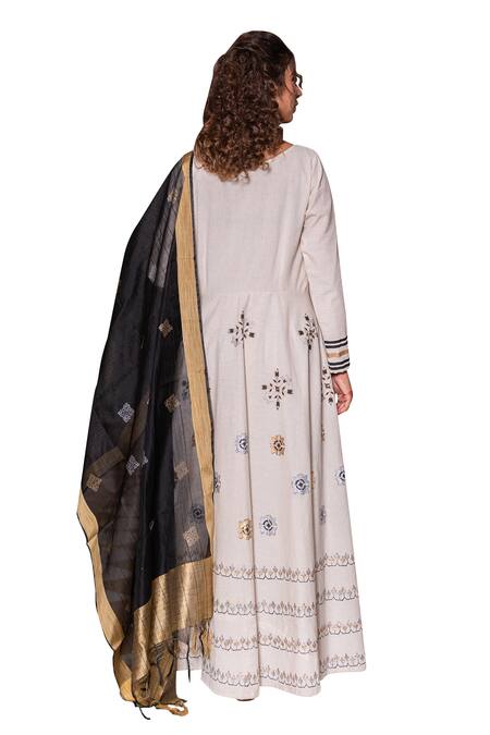 The Home Affair Black Cotton Embroidery Round Neck Floral Morrocan Print Slit Anrakali Pant Set at Aza Fashions The Home Affair_Black Cotton Embroidery Round Neck Floral Morrocan Print Slit Anrakali Pant Set _at_Aza_Fashions