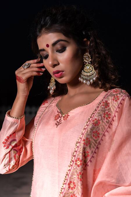 The Home Affair Peach Chanderi, Cotton Embroidery, Gota Patti Split Block Print Kurta Pant Set at Aza Fashions The Home Affair_Peach Chanderi, Cotton Embroidery, Gota Patti Split Block Print Kurta Pant Set _at_Aza_Fashions