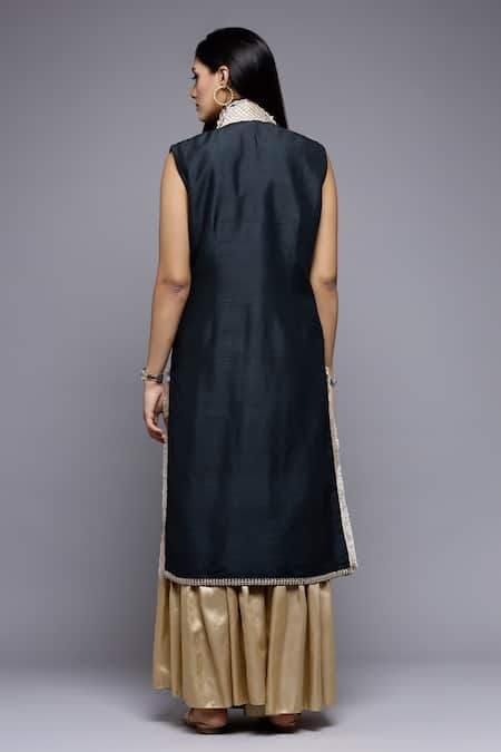 Sonali Gupta Mughal Floral Embroidered Kurta & Gharara Set 