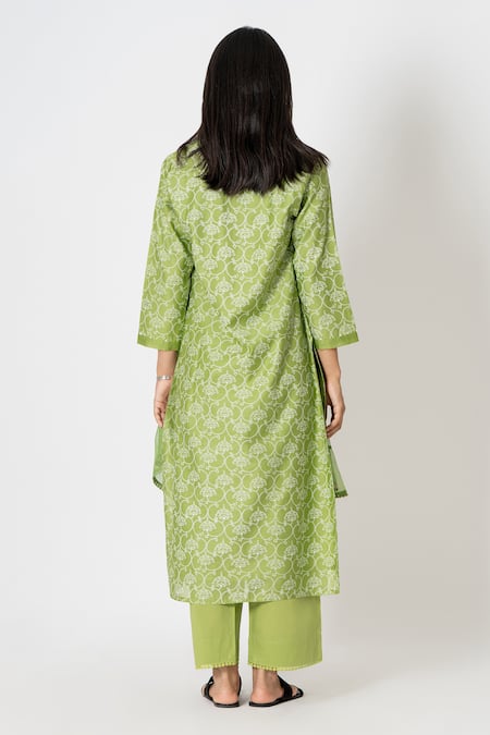 Shop_Kameez_Green Chanderi, Cotton, Kota Doria Floral Handblock Print Kurta Pant Set _at_Aza_Fashions