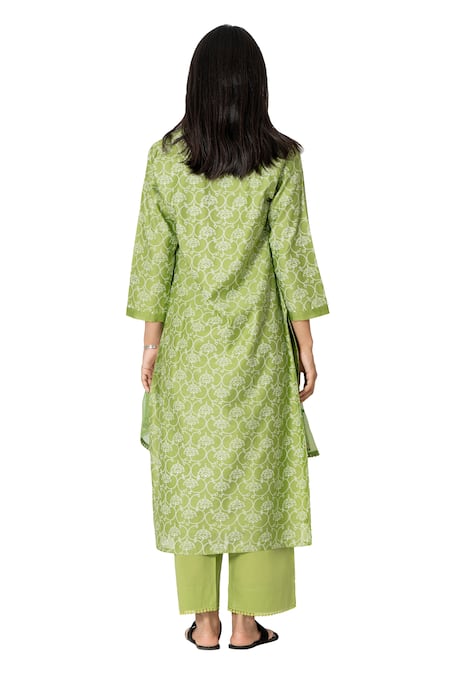 Shop_Kameez_Green Chanderi, Cotton, Kota Doria Floral Handblock Print Kurta Pant Set _Online_at_Aza_Fashions