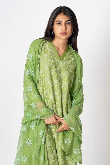 Kameez_Green Chanderi, Cotton, Kota Doria Floral Handblock Print Kurta Pant Set _at_Aza_Fashions