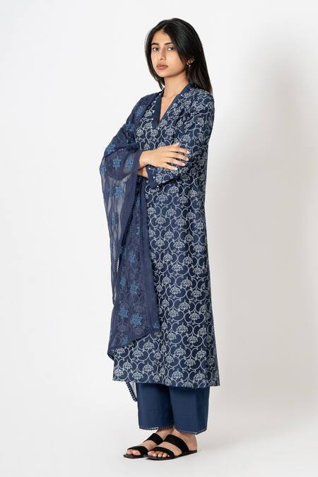 Shop Kameez Blue Chanderi, Cotton, Kota Doria Bloom Handblock Print Kurta Pant Set Online at Aza Fashions Shop_Kameez_Blue Chanderi, Cotton, Kota Doria Bloom Handblock Print Kurta Pant Set _Online_at_Aza_Fashions