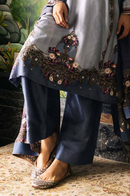 Falguni Shane Peacock Grey Printed Floral Kurta Set Online at Aza Fashions Falguni Shane Peacock_Grey Printed Floral Kurta Set _Online_at_Aza_Fashions