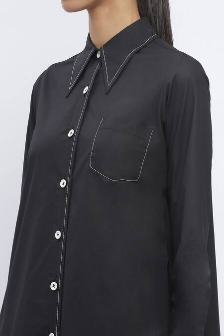Shop_Abraham And Thakore_Black Cotton Embroidery Collared Contrast Thread Work Long Shirt