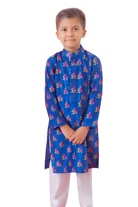 Chotibuti Blue Chanderi, Cotton Bloom Print Kurta With Pyjama Online at Aza Fashions Chotibuti_Blue Chanderi, Cotton Bloom Print Kurta With Pyjama _Online_at_Aza_Fashions