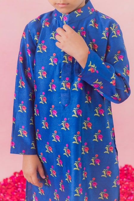 Buy Chotibuti Blue Chanderi, Cotton Bloom Print Kurta With Pyjama Buy_Chotibuti_Blue Chanderi, Cotton Bloom Print Kurta With Pyjama