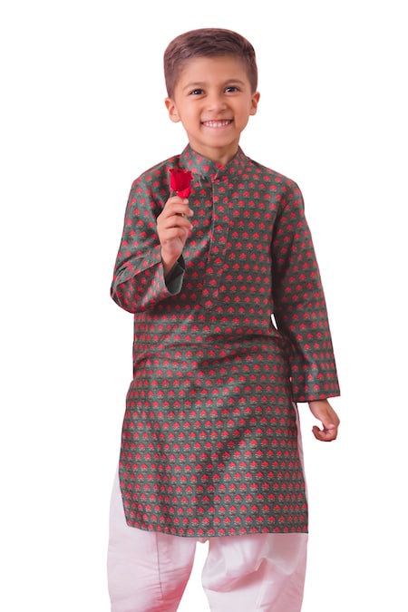 Chotibuti Green Chanderi, Rayon, Cotton Fleur Motif Print Kurta With Salwar Online at Aza Fashions Chotibuti_Green Chanderi, Rayon, Cotton Fleur Motif Print Kurta With Salwar _Online_at_Aza_Fashions