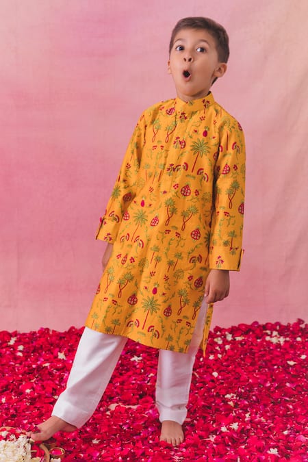 Chotibuti Yellow Chanderi Print Palm Garden Kurta With Pyjama