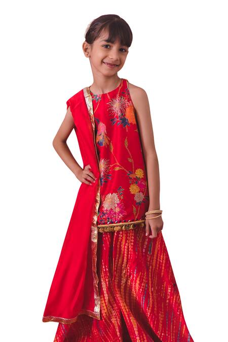 Chotibuti Red Chanderi, Linen Gota Patti Gulaab Blossom Kurta Sharara Set Online at Aza Fashions Chotibuti_Red Chanderi, Linen Gota Patti Gulaab Blossom Kurta Sharara Set _Online_at_Aza_Fashions