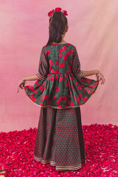 Chotibuti Gulaab Garden Print Peplum Top With Sharara 