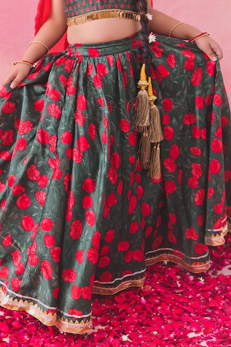 Chotibuti Green Georgette, Chanderi Gota Patti, Embroidery Gulaab Garden Print Lehenga Set Online at Aza Fashions Chotibuti_Green Georgette, Chanderi Gota Patti, Embroidery Gulaab Garden Print Lehenga Set _Online_at_Aza_Fashions