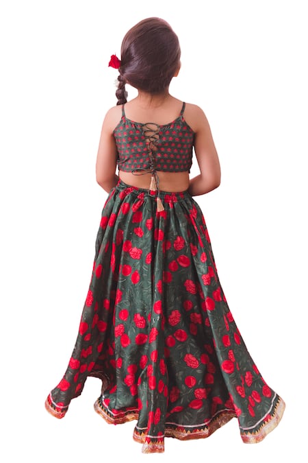 Shop Chotibuti Green Georgette, Chanderi Gota Patti, Embroidery Gulaab Garden Print Lehenga Set Online at Aza Fashions Shop_Chotibuti_Green Georgette, Chanderi Gota Patti, Embroidery Gulaab Garden Print Lehenga Set _Online_at_Aza_Fashions