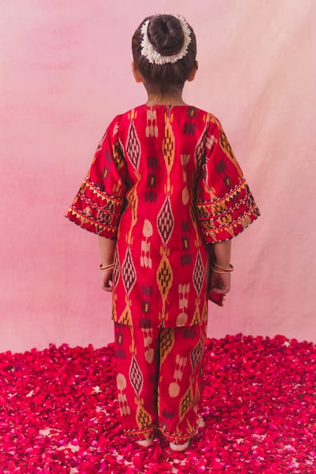 Shop Chotibuti Red Chanderi Mirrors Ikat Pattern Work Kurta With Salwar at Aza Fashions Shop_Chotibuti_Red Chanderi Mirrors Ikat Pattern Work Kurta With Salwar _at_Aza_Fashions