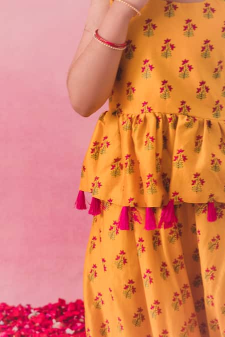 Buy Chotibuti Yellow Chanderi, Linen Tassels Wildbloom Garden Print Peplum Top With Sharara Online at Aza Fashions Buy_Chotibuti_Yellow Chanderi, Linen Tassels Wildbloom Garden Print Peplum Top With Sharara _Online_at_Aza_Fashions