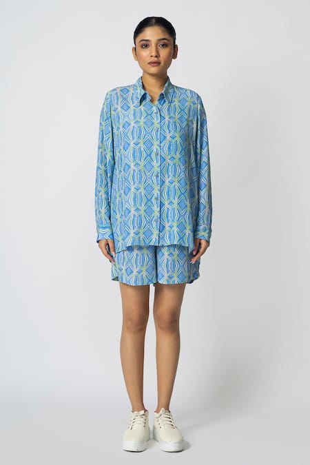 KLAD Rhombus Print Collared Shirt 