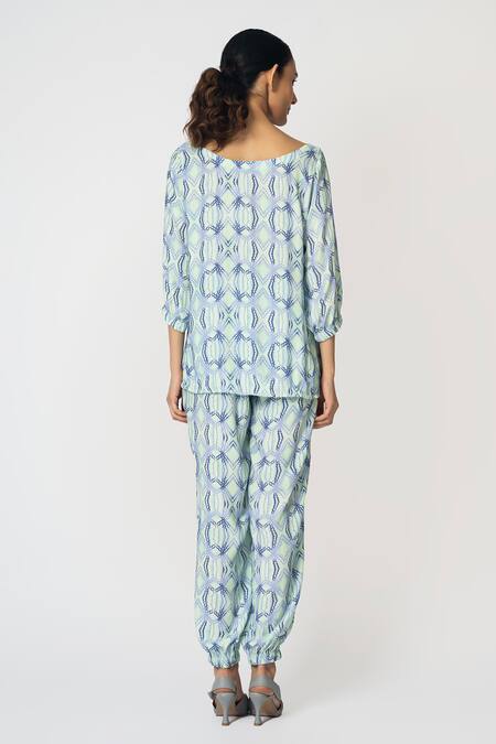 Shop Klad Green Crepe Printed Rhombus Boat Neck Top And Jogger Pant Set at Aza Fashions Shop_Klad_Green Crepe Printed Rhombus Boat Neck Top And Jogger Pant Set_at_Aza_Fashions