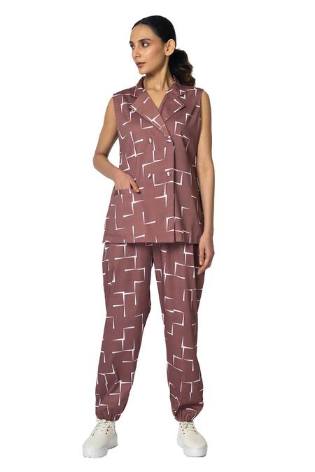 Buy Klad Pink Cotton Print Geometric Lapel Collar Vest With Pant Online at Aza Fashions Buy_Klad_Pink Cotton Print Geometric Lapel Collar Vest With Pant_Online_at_Aza_Fashions