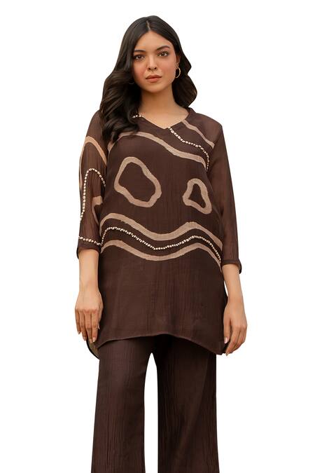 Nirjara Brown Chanderi Cotton Embroidery Arsa Floral Hand Painted Kurta And Pant Set Online at Aza Fashions Nirjara_Brown Chanderi Cotton Embroidery Arsa Floral Hand Painted Kurta And Pant Set_Online_at_Aza_Fashions