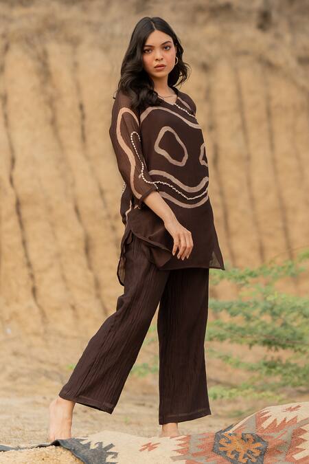 Buy Nirjara Brown Chanderi Cotton Embroidery Arsa Floral Hand Painted Kurta And Pant Set Online at Aza Fashions Buy_Nirjara_Brown Chanderi Cotton Embroidery Arsa Floral Hand Painted Kurta And Pant Set_Online_at_Aza_Fashions