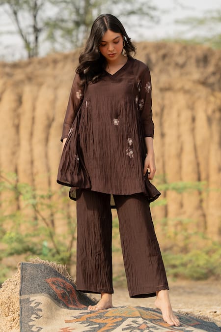 Shop_Nirjara_Brown Chanderi Cotton Embroidery, Beads Nara Floral Pattern Kurta And Pant Set _at_Aza_Fashions