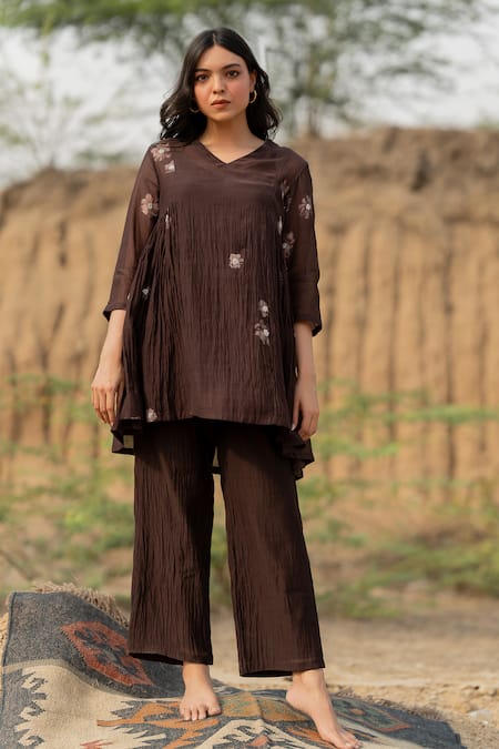 Shop_Nirjara_Brown Chanderi Cotton Embroidery, Beads Nara Floral Pattern Kurta And Pant Set _Online_at_Aza_Fashions