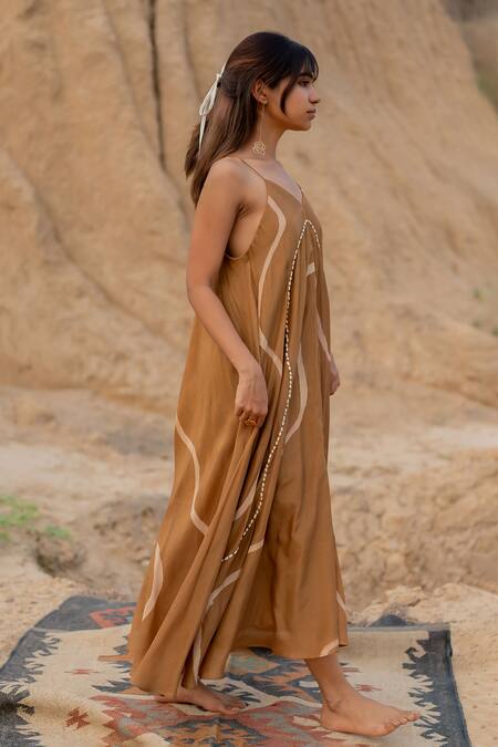 Buy Nirjara Brown Cotton, Silk Embroidery Sweetheart Neck Nahr Stroke Hand Painted Dress Online at Aza Fashions Buy_Nirjara_Brown Cotton, Silk Embroidery Sweetheart Neck Nahr Stroke Hand Painted Dress _Online_at_Aza_Fashions