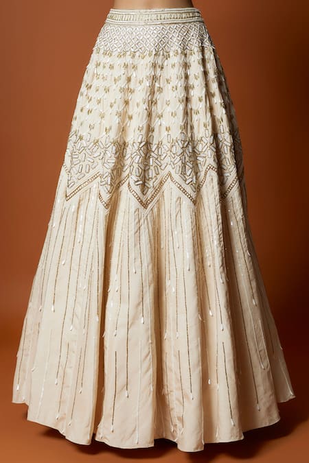 Mehak Murpana Ivory Silk, Organza, Crepe Sequins, Embroidery Thread Blouse Lehenga Set at Aza Fashions Mehak Murpana_Ivory Silk, Organza, Crepe Sequins, Embroidery Thread Blouse Lehenga Set _at_Aza_Fashions