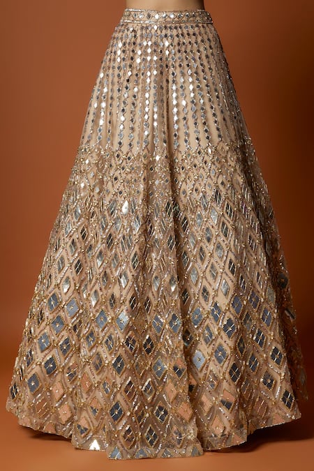 Mehak Murpana Gold Organza, Net, Linen Sequins, Mirrors V-neck And Embroidered Lehenga Set at Aza Fashions Mehak Murpana_Gold Organza, Net, Linen Sequins, Mirrors V-neck And Embroidered Lehenga Set _at_Aza_Fashions