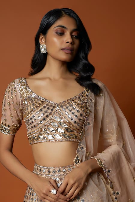Buy Mehak Murpana Gold Organza, Net, Linen Sequins, Mirrors V-neck And Embroidered Lehenga Set Buy_Mehak Murpana_Gold Organza, Net, Linen Sequins, Mirrors V-neck And Embroidered Lehenga Set