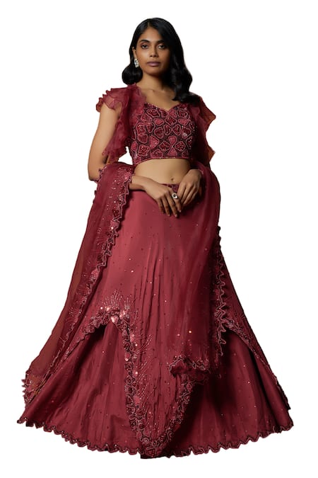 Mehak Murpana Red Organza, Crepe Embroidery, Sequins, Beads V-neck And Lehenga Set Online at Aza Fashions Mehak Murpana_Red Organza, Crepe Embroidery, Sequins, Beads V-neck And Lehenga Set _Online_at_Aza_Fashions