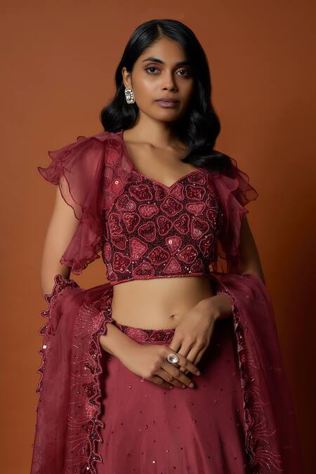 Mehak Murpana Red Organza, Crepe Embroidery, Sequins, Beads V-neck And Lehenga Set at Aza Fashions Mehak Murpana_Red Organza, Crepe Embroidery, Sequins, Beads V-neck And Lehenga Set _at_Aza_Fashions
