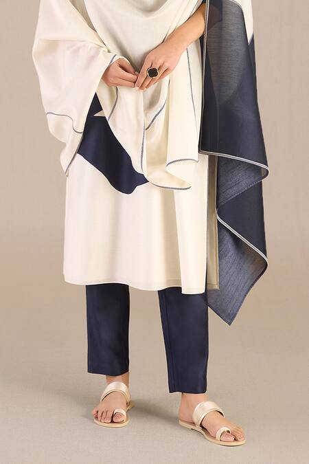 Ampm Blue Chanderi Round Neck Solid Kurta Set With Printed Dupatta Online at Aza Fashions Ampm_Blue Chanderi Round Neck Solid Kurta Set With Printed Dupatta_Online_at_Aza_Fashions