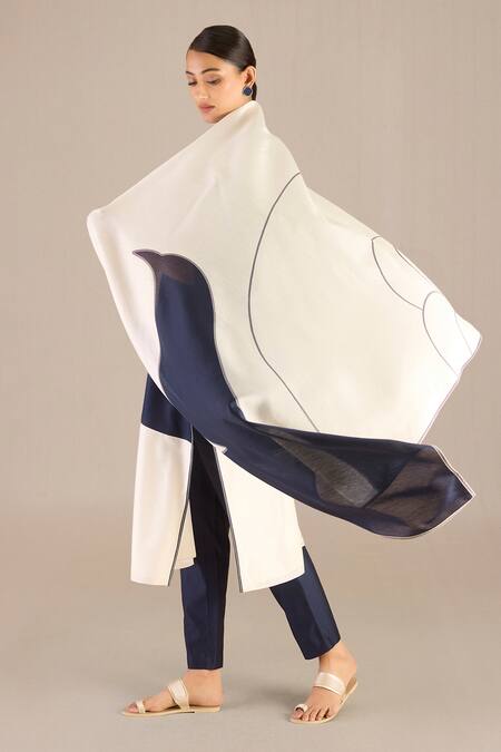 Shop Ampm Blue Chanderi Round Neck Solid Kurta Set With Printed Dupatta Shop_Ampm_Blue Chanderi Round Neck Solid Kurta Set With Printed Dupatta