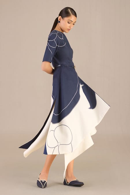 Shop Ampm Blue Linen V-neck Seira Abstract Print Jacket And Skirt Set at Aza Fashions Shop_Ampm_Blue Linen V-neck Seira Abstract Print Jacket And Skirt Set _at_Aza_Fashions