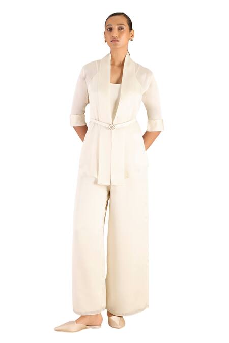 Ampm_Ivory Satin, Organza Buckles Mana Solid Shawl Lapel Collar Throw Set _Online_at_Aza_Fashions