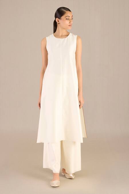 Buy_Ampm_Beige Chanderi Embroidery Mandarin Collar Blossom Print Jacket Palazzo Set