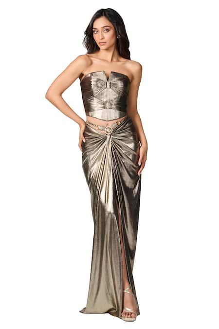 S&N By Shantnu Nikhil Gold Metallic Textured Corset Online at Aza Fashions S&N By Shantnu Nikhil_Gold Metallic Textured Corset_Online_at_Aza_Fashions