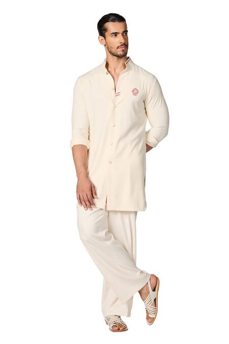 S&N By Shantnu Nikhil_Off White Lycra, Viscose, Terrycloth Embroidery Crest Short Kurta_Online_at_Aza_Fashions