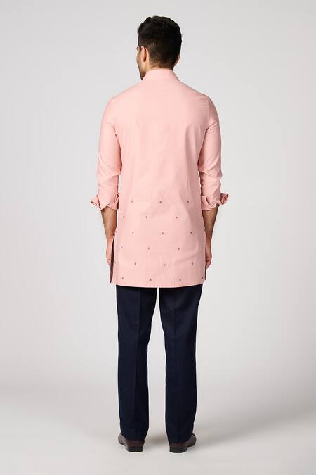 Shop S&N By Shantnu Nikhil Pink Gingham Embroidery Floral Thread Kurta at Aza Fashions Shop_S&N By Shantnu Nikhil_Pink Gingham Embroidery Floral Thread Kurta_at_Aza_Fashions